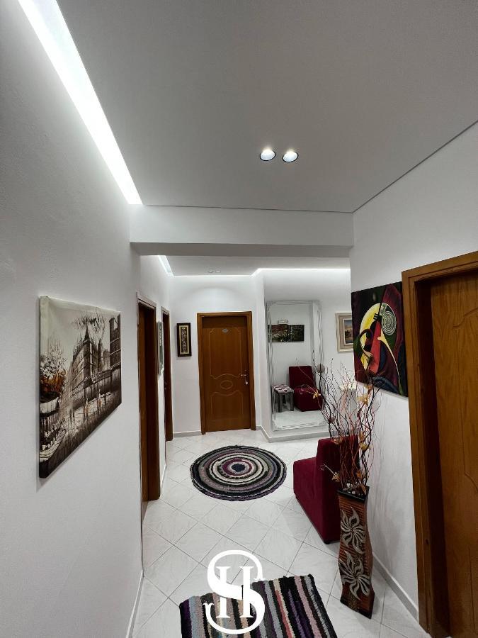 Sala *