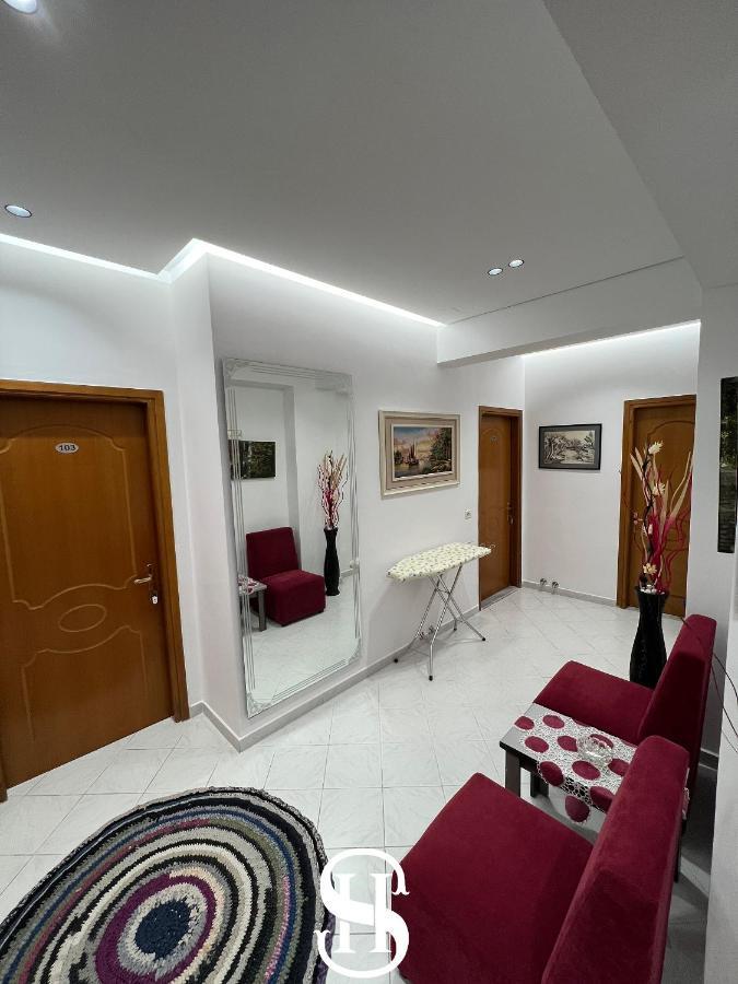Sala Hotel *