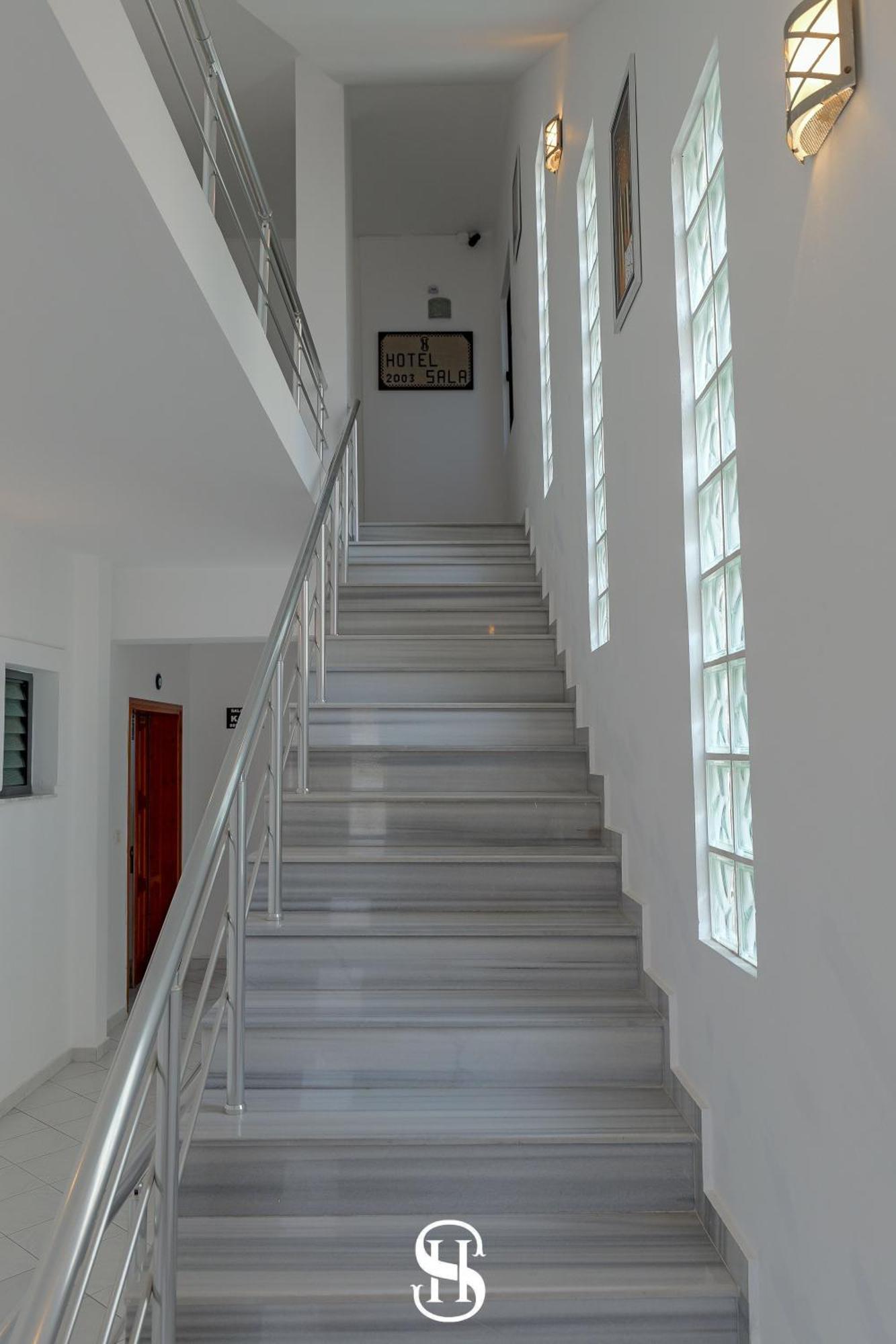 Hotell Sala Sarandë