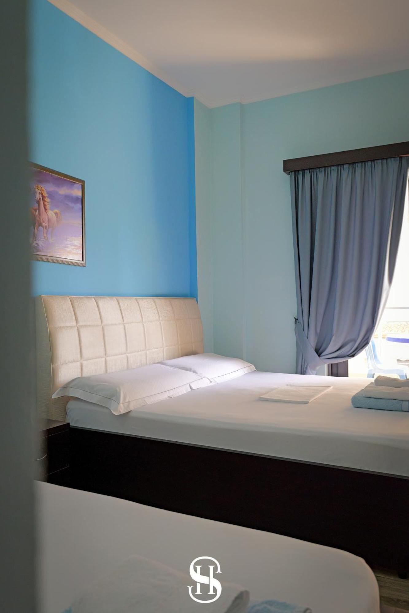 Hotel Sala *